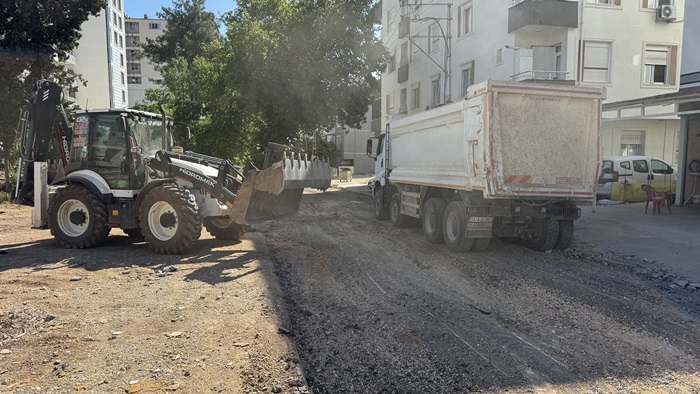 Büyükşehir, Pazarcık’ta Asfalt Seferberliğine Start Verdi.