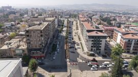 Büyükşehir, Trabzon Bulvarı’nda Son Kat Asfalt Serimine Başladı.