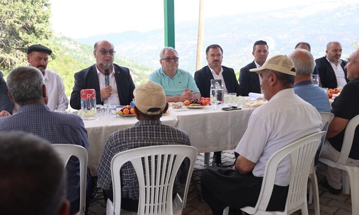 BAŞKAN AKPINAR 92. MAHALLE TOPLANTISINDA KABASAKAL MAHALLE SAKİNLERİYLE BULUŞTU.