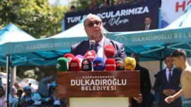 DULKADİROĞLU BELEDİYESİ EV SAHİPLİĞİNDE 454 PEHLİVAN ER MEYDANINA ÇIKTI.