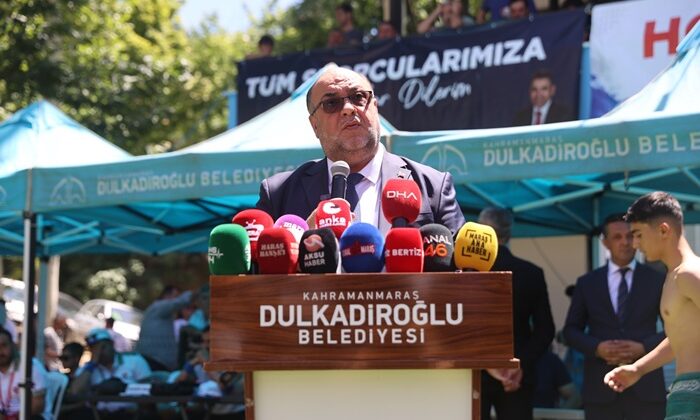DULKADİROĞLU BELEDİYESİ EV SAHİPLİĞİNDE 454 PEHLİVAN ER MEYDANINA ÇIKTI.