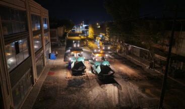 Büyükşehir, Toptancılar Sitesi’nde Asfalt Mesaisinde.