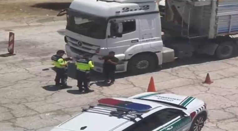 Drone destekli havadan trafik denetimi gerçekleştirildi.