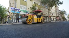Büyükşehir, Dulkadiroğlu’nda Sokak Sokak Asfalt Mesaisini Sürdürüyor.