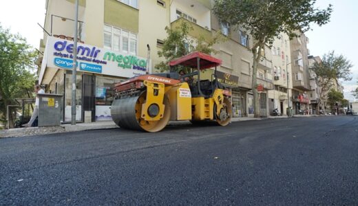 Büyükşehir, Dulkadiroğlu’nda Sokak Sokak Asfalt Mesaisini Sürdürüyor.