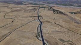 Büyükşehir’den Dulkadiroğlu Kırsalına Değer Katan Yol Yatırımı.