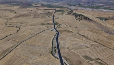 Büyükşehir’den Dulkadiroğlu Kırsalına Değer Katan Yol Yatırımı.