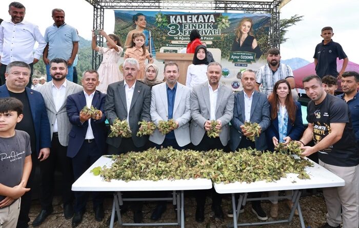 Başkan Toptaş, Kahramanmaraş’ın Karadeniz’i Kalekaya’da Fındık Festivali’ne katıldı.